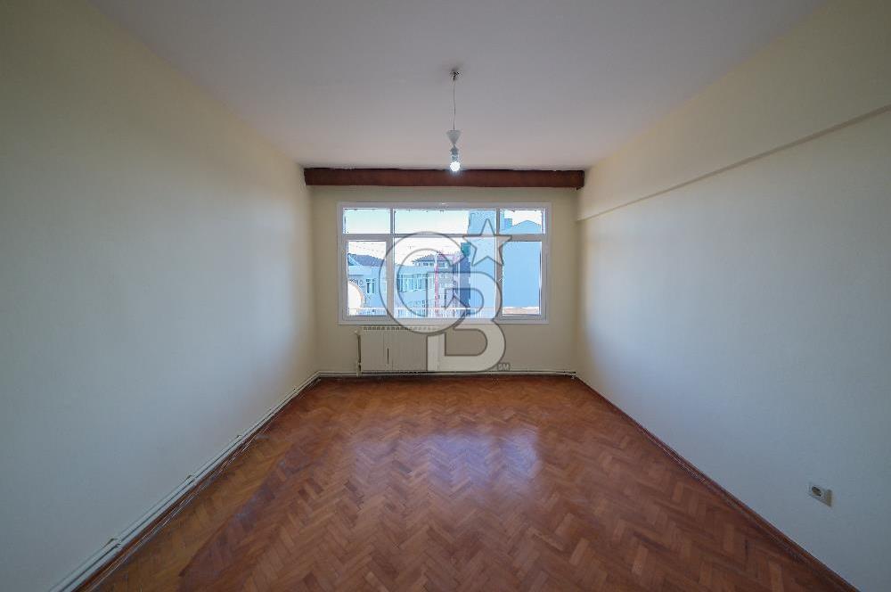 Şişli Mecidiyeköy Torun Center Yanı Önü Açık Kiralık 3+1 Ara Kat