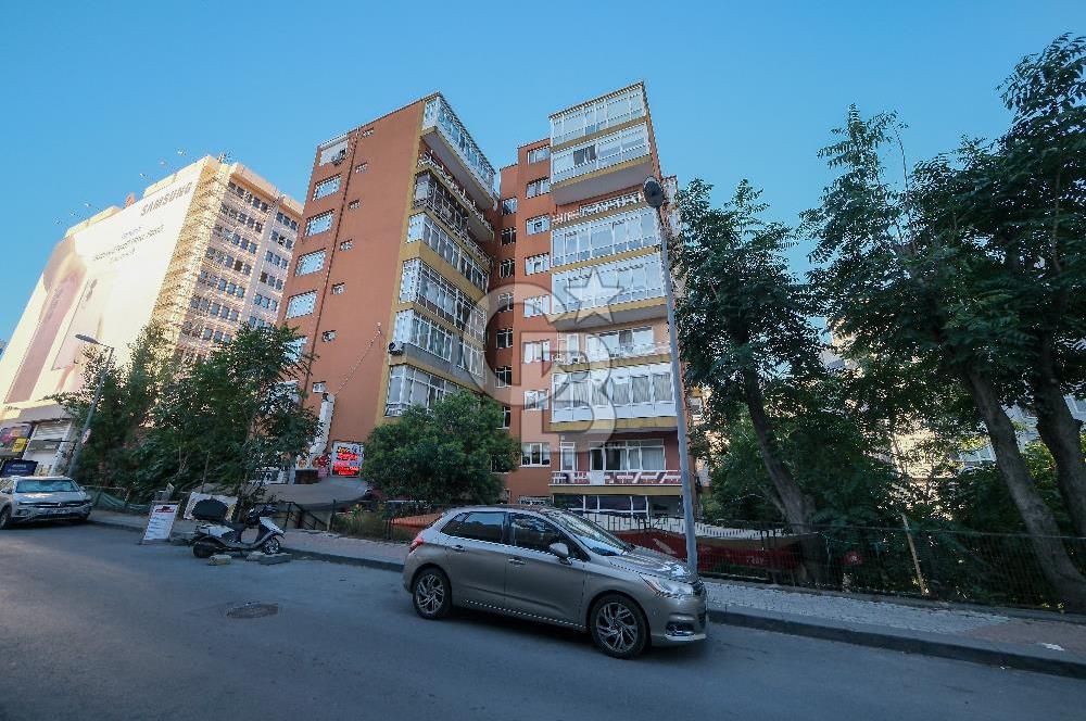 Şişli Mecidiyeköy Torun Center Yanı Önü Açık Kiralık 3+1 Ara Kat