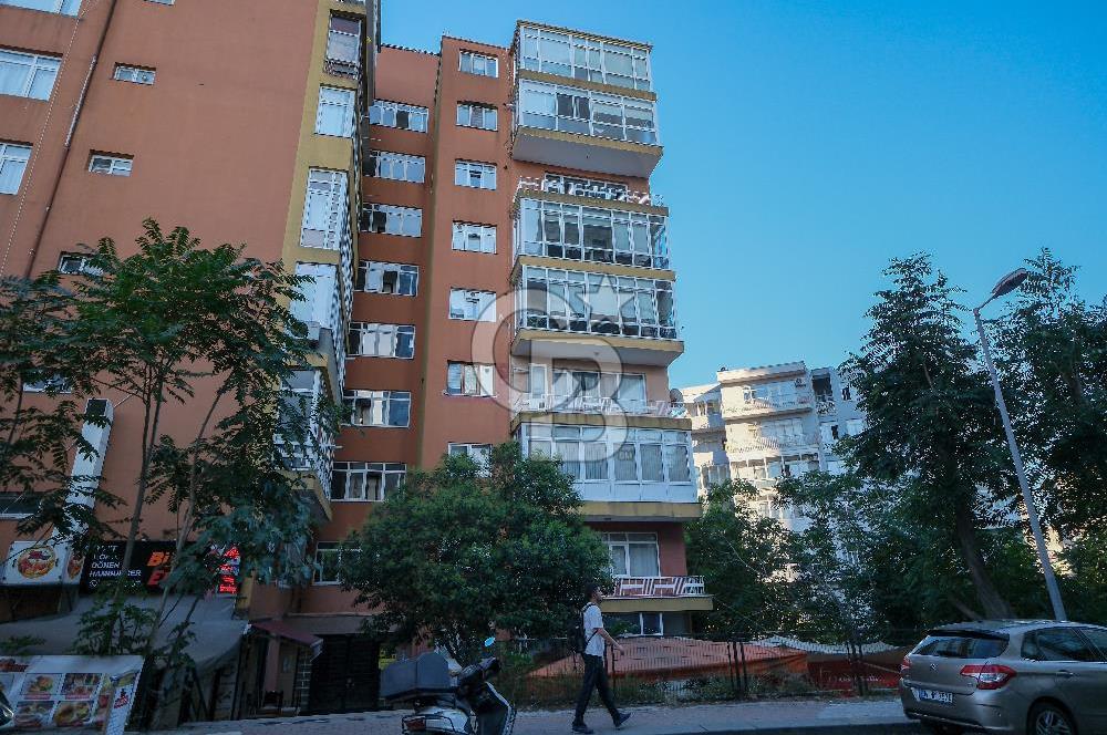 Şişli Mecidiyeköy Torun Center Yanı Önü Açık Kiralık 3+1 Ara Kat