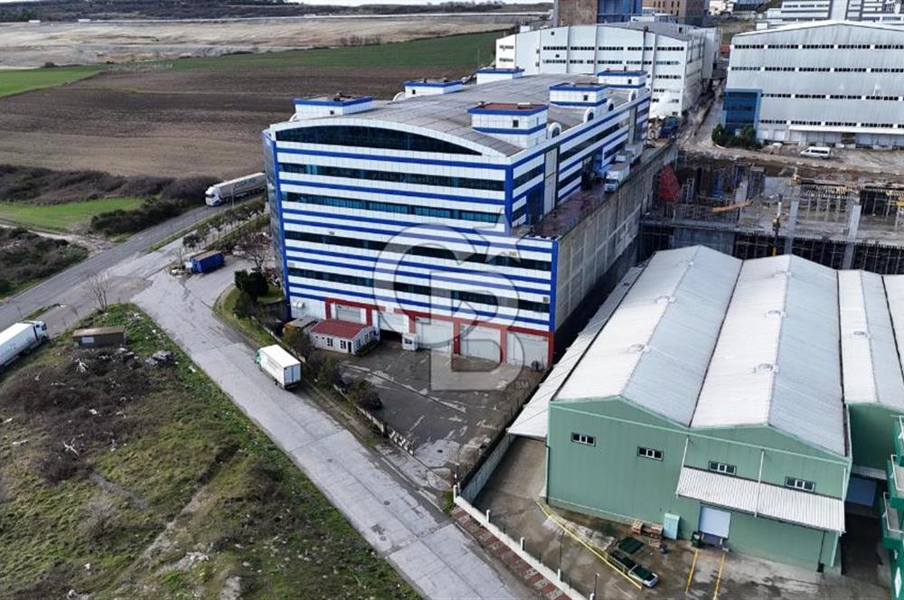 ARNAVUTKÖY AKPINAR SANAYİ ZEMİNE BASAR 5.361M² DEPO&ÜRETİM TESİS
