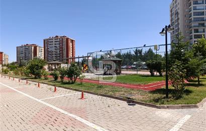 TURGUTÖZAL MAHALLESİ MERKEZİ KONUMDA GENİŞ BALKONLU 4+1