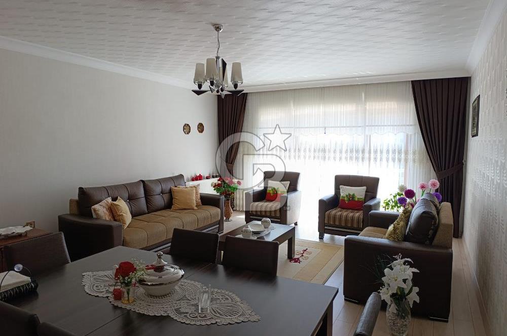 TURGUTÖZAL MAHALLESİ MERKEZİ KONUMDA GENİŞ BALKONLU 4+1