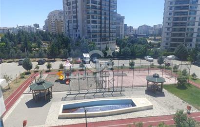 TURGUTÖZAL MAHALLESİ MERKEZİ KONUMDA GENİŞ BALKONLU 4+1