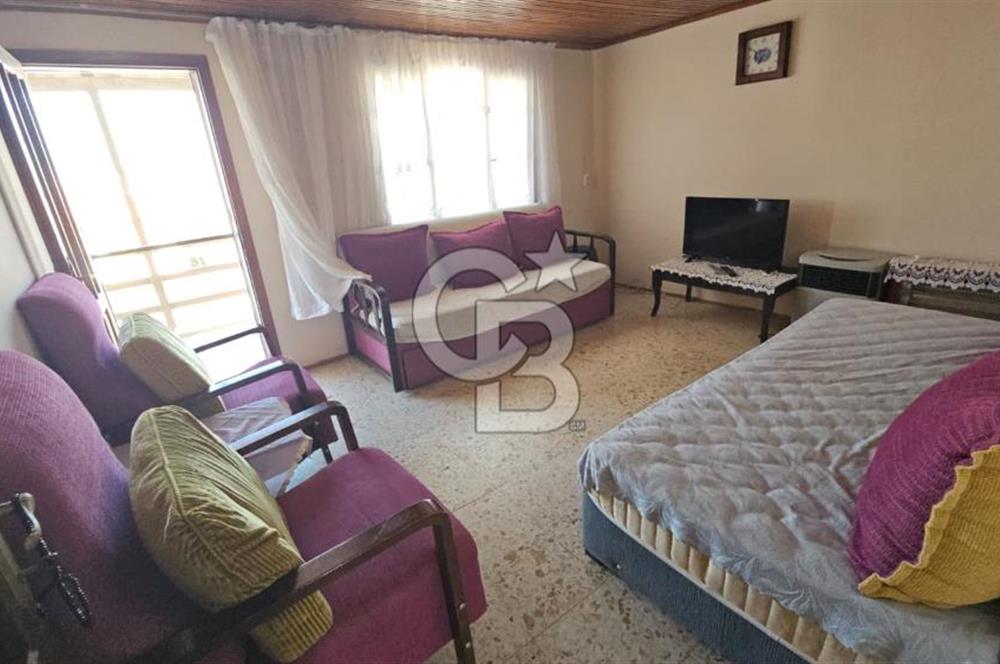 Urla, Atatürk Mahallesinde Eşyalı Kiralık 3+1 Daire
