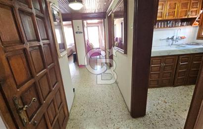 Urla, Atatürk Mahallesinde Eşyalı Kiralık 3+1 Daire