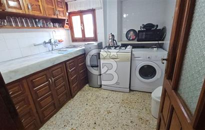 Urla, Atatürk Mahallesinde Eşyalı Kiralık 3+1 Daire