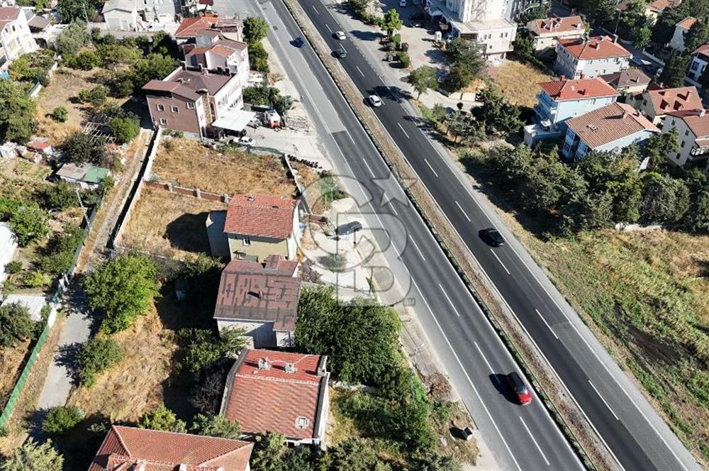 BÜYÜKÇEKMECE KUMBURGAZ E5 CEPHE 341 M² ARSA