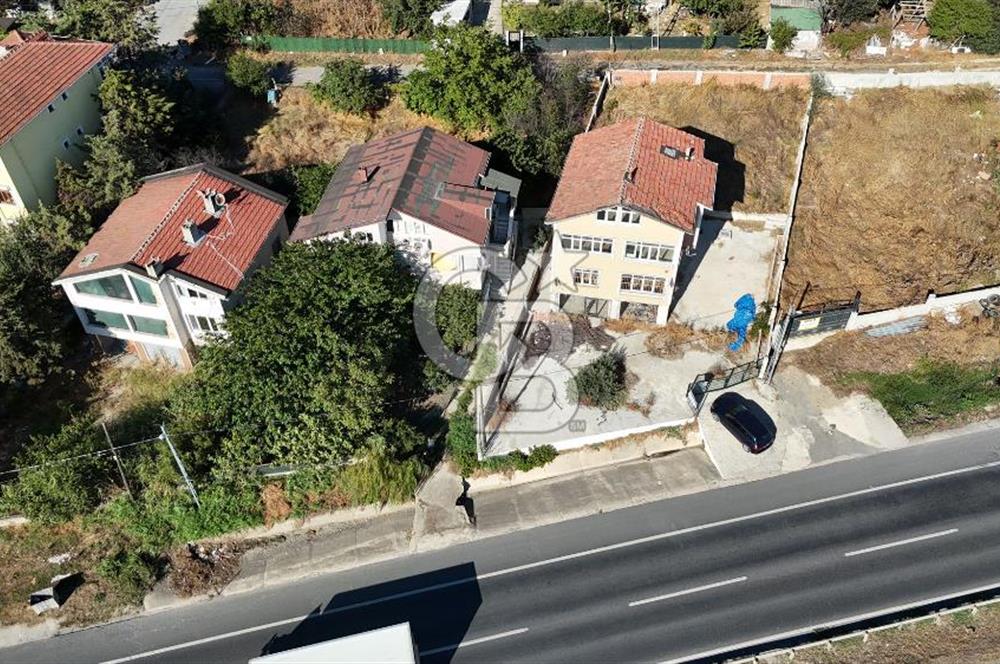 BÜYÜKÇEKMECE KUMBURGAZ E5 CEPHE 341 M² ARSA