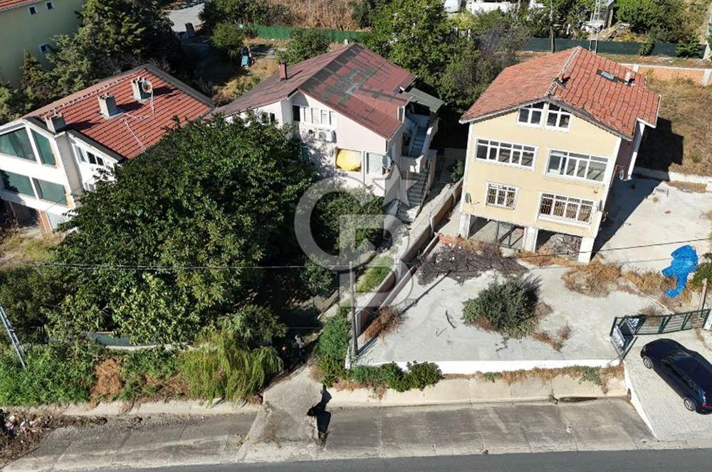 BÜYÜKÇEKMECE KUMBURGAZ E5 CEPHE 341 M² ARSA