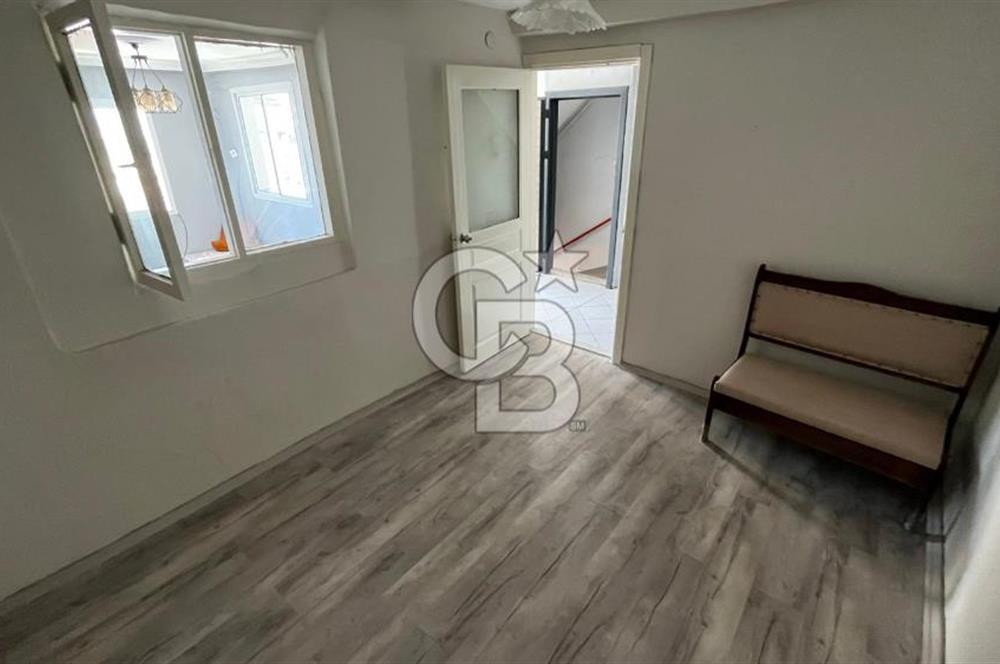 İZMİR BAYRAKLI ÇİÇEK MAHALLESİ DENİZ MANZARALI KİRALIK DAİRE