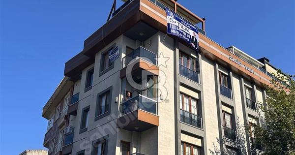 Sancaktepe Sarıgazi 4+1 Çatı Dubleks - İskan Asansör Metro 310m - 371036