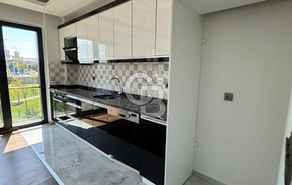 MİA PORTTA EMİN EVE UYGUN HAVALİMANINA YAKIN, 2+1 SATILIK