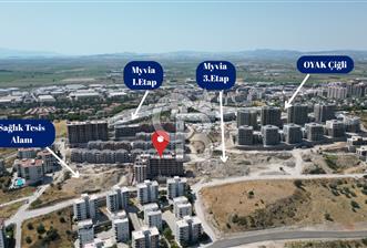 Çiğli'de Kompleks Site Projesinde Havuzlu Satılık 1+1 Daire - 9 - 371091