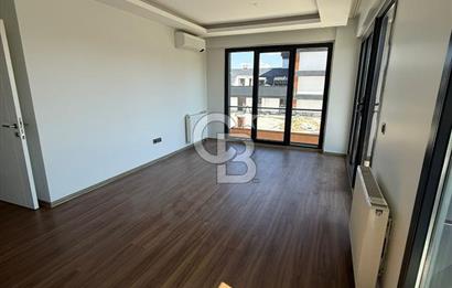 MİA PORTTA EMİN EVE UYGUN HAVALİMANINA YAKIN, 2+1 SATILIK
