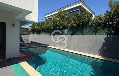 MÜSTAKİL HAVUZLU  4 CEPHELİ 225 m² LÜKS VİLLA