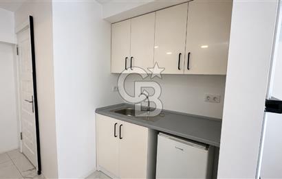 BAĞDAT CADDESİ'NDE 1. BİNADA , KÖŞE KONUMLU ,ÖN KULLANIMLI 75M2