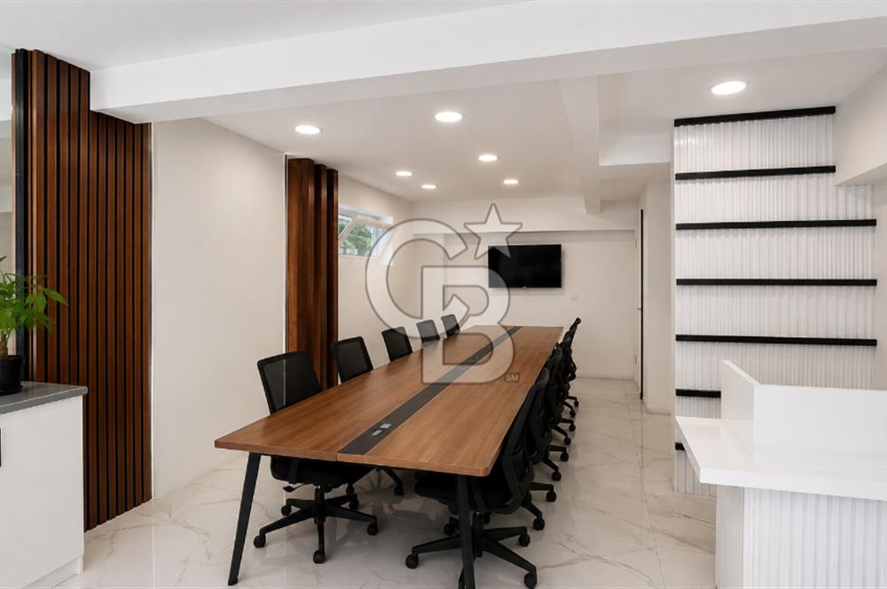 BAĞDAT CADDESİ'NDE 1. BİNADA , KÖŞE KONUMLU ,ÖN KULLANIMLI 75M2