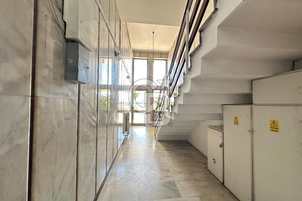 Karşıyaka Yalıda 3+1 100m2 Dubleks Kiralık Daire 