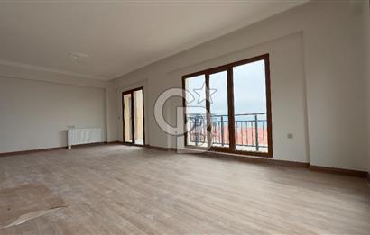 Bayraklı TOKİ'de Kiralık 3+1 Daire, Deniz ve Şehir Manzaralı