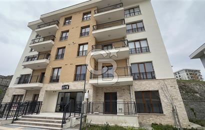 Bayraklı TOKİ'de Kiralık 3+1 Daire, Deniz ve Şehir Manzaralı