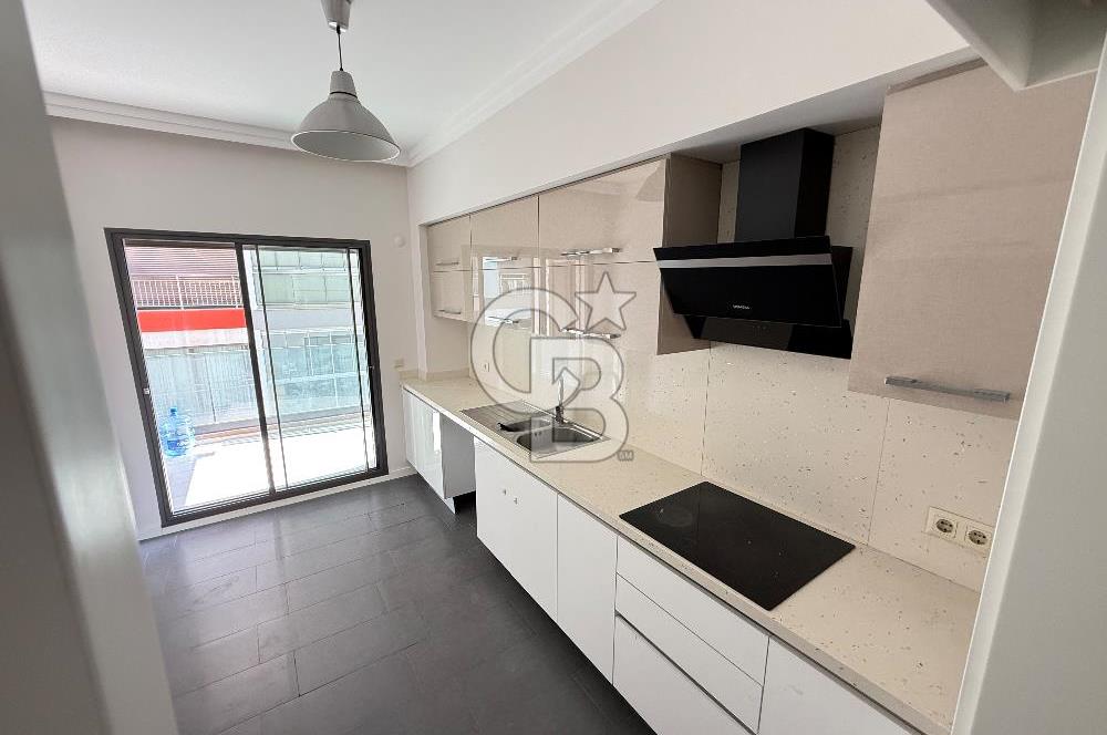 Mansuroğlu Mahallesi’nin prestijli ve merkezi konumunda, geniş kullanım alanı 3+1 kiralık daire
