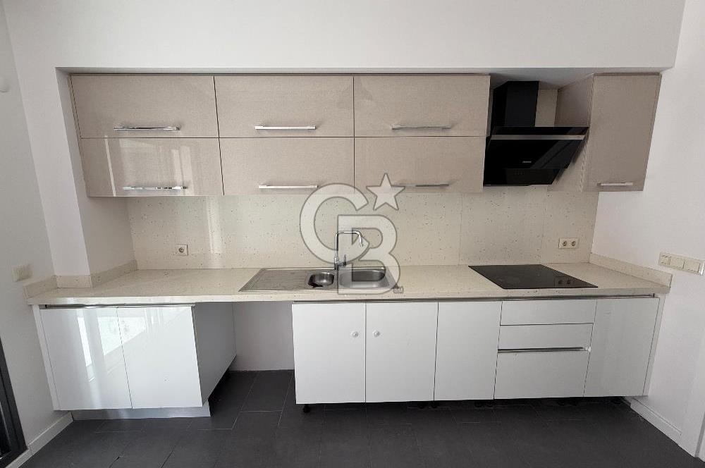 Mansuroğlu Mahallesi’nin prestijli ve merkezi konumunda, geniş kullanım alanı 3+1 kiralık daire