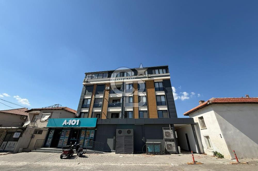 HELVACIDA SATILIK 2+1 KAPALI MUTFAK EBEVYN BANYOLU DAİRE