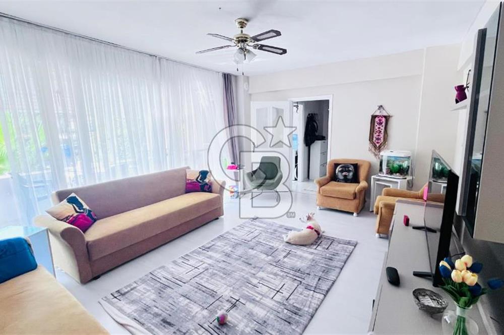 Denize 500 Metre....Doğa manzaralı 2+1 Çift Cepheli Daire.