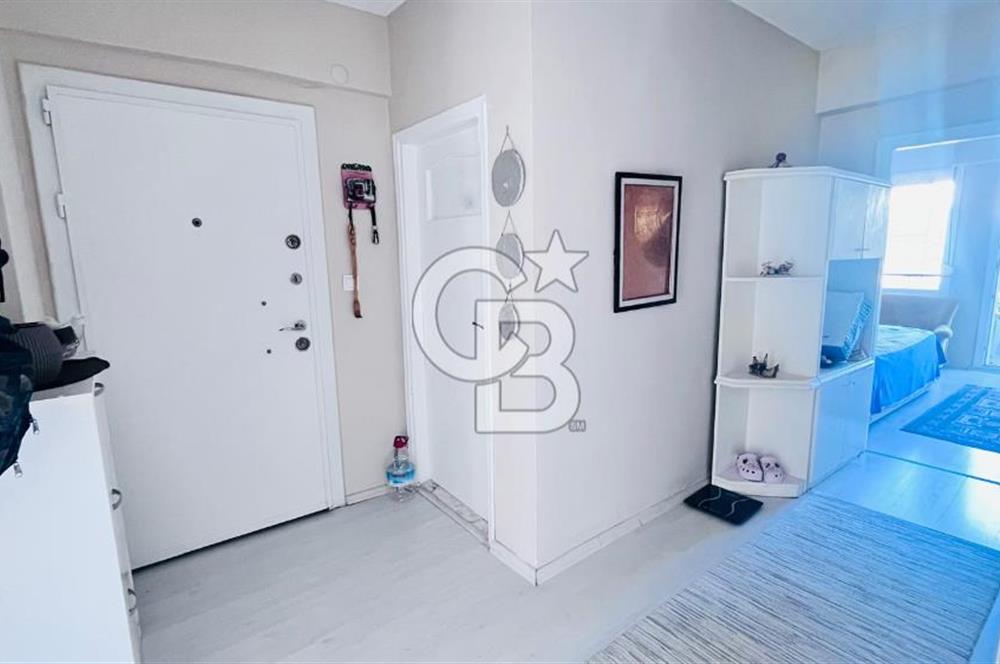 Denize 500 Metre....Doğa manzaralı 2+1 Çift Cepheli Daire.