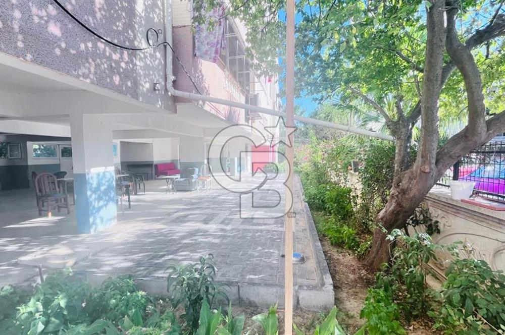 Denize 500 Metre....Doğa manzaralı 2+1 Çift Cepheli Daire.