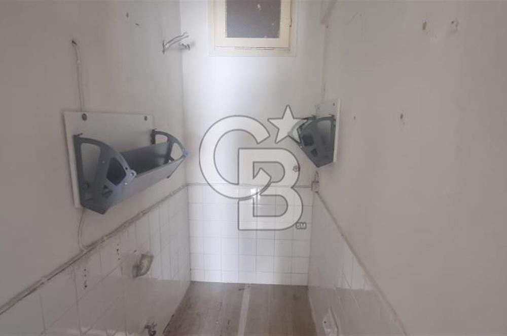 İZMİR KARŞIYAKA BOSTANLI'DA 3+1 SATLIK DAİRE