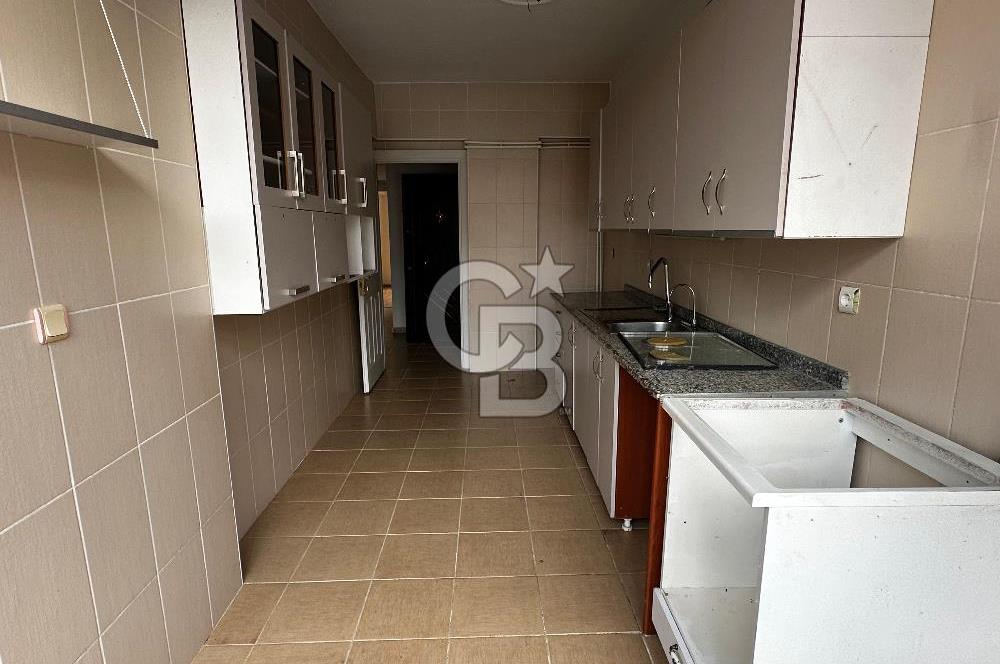Ümraniye Tatlısu Mahallesinde Çift Yalıtımlı 2+1 Ara Kat Daire