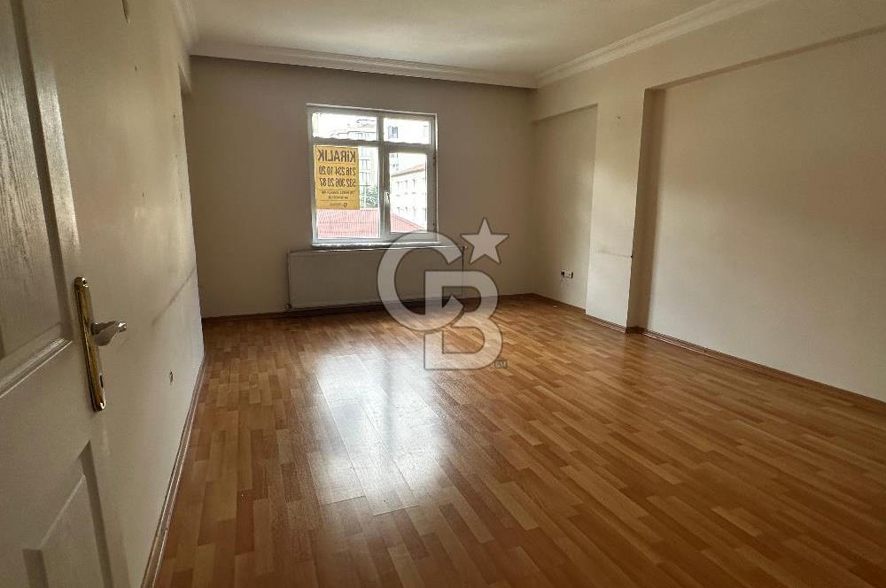Ümraniye Tatlısu Mahallesinde Çift Yalıtımlı 2+1 Ara Kat Daire
