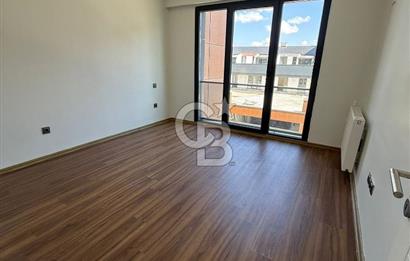 MİA PORTTA EMİN EVE UYGUN HAVALİMANINA YAKIN, 2+1 SATILIK