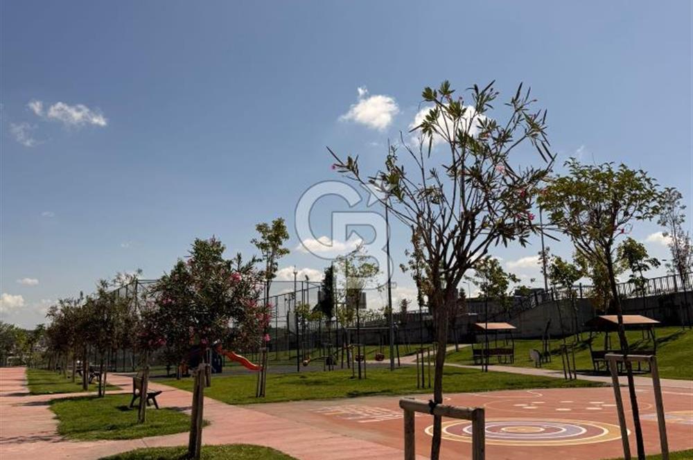 MİA PORTTA EMİN EVE UYGUN HAVALİMANINA YAKIN, 2+1 SATILIK