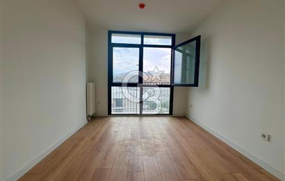 MODDA BULVAR DA EBEVEYN BANYOLU 2+1 DAİRE