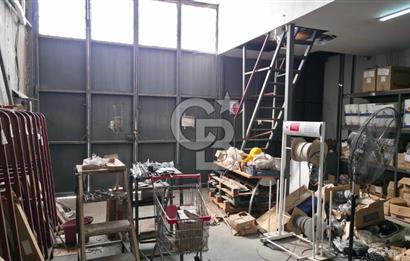 Karabağlar Sanayi'de 250 M2 Çok Amaçlı Kiralık İşyeri
