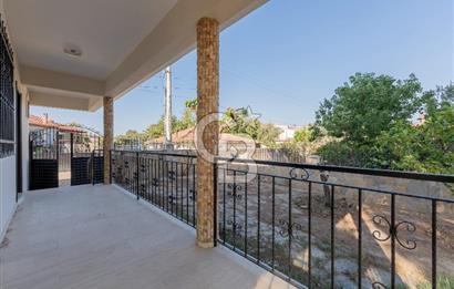 Emiralem'de Geniş Bahçeli Kiralık Müstakil Villa