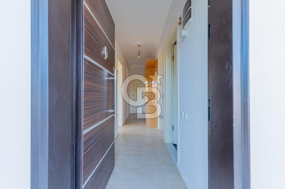 Emiralem'de Geniş Bahçeli Kiralık Müstakil Villa