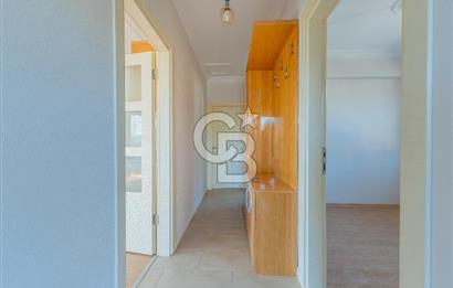 Emiralem'de Geniş Bahçeli Kiralık Müstakil Villa