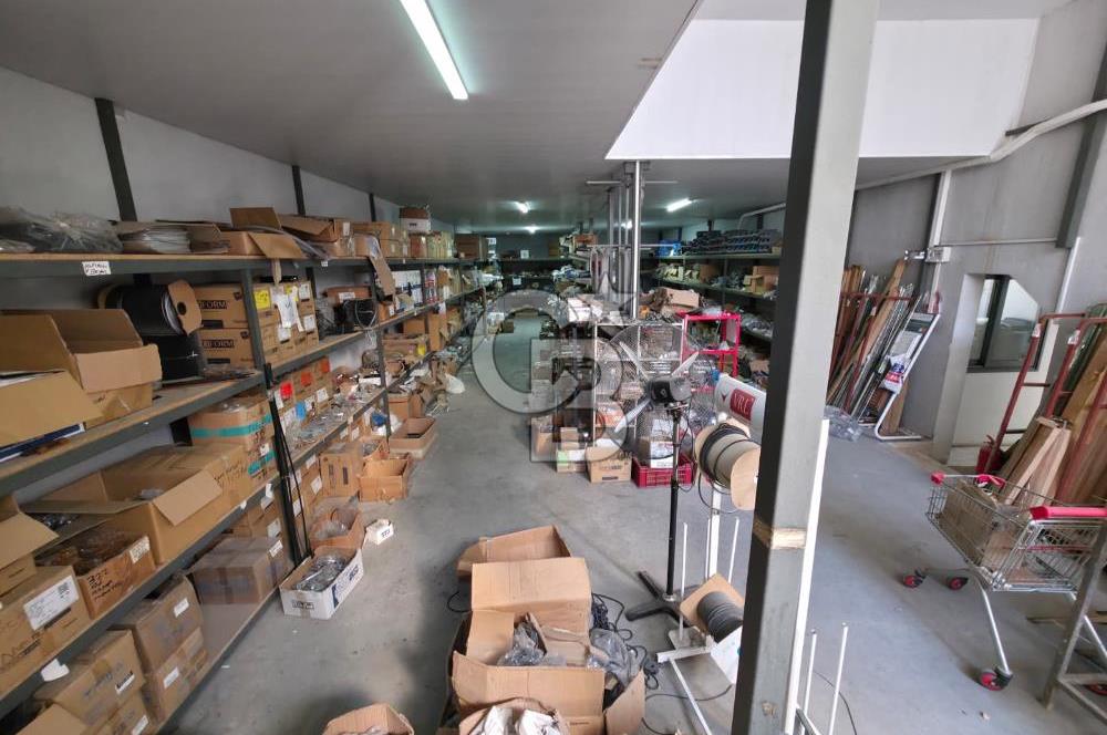 Karabağlar Sanayi'de 250 M2 Çok Amaçlı Kiralık İşyeri