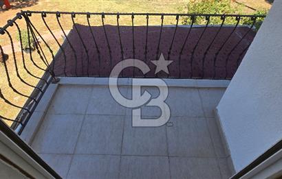 Cunda Üstünkent Sitesinde Özel Plajlı, Geniş Bahçeli Villa