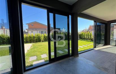 TUZLA TEPEÖREN GARDEN CITY’DE ÖZEL BAHÇELİ VE HAVUZLU EBEVEYN BANYOLU SIFIR 2+1 KİRALIK VİLLA