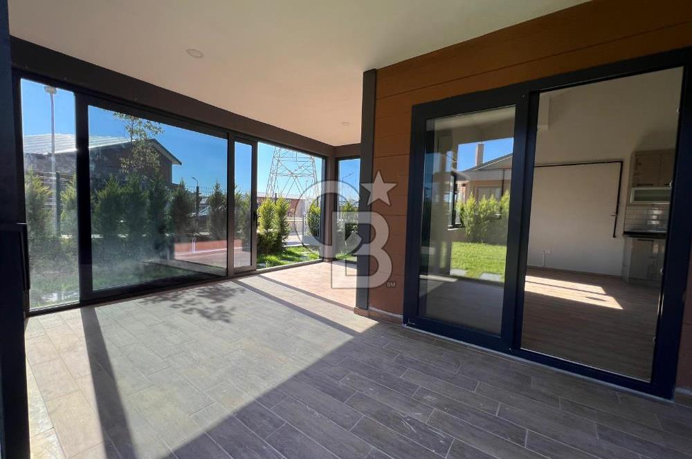 TUZLA TEPEÖREN GARDEN CITY’DE ÖZEL BAHÇELİ VE HAVUZLU EBEVEYN BANYOLU SIFIR 2+1 KİRALIK VİLLA