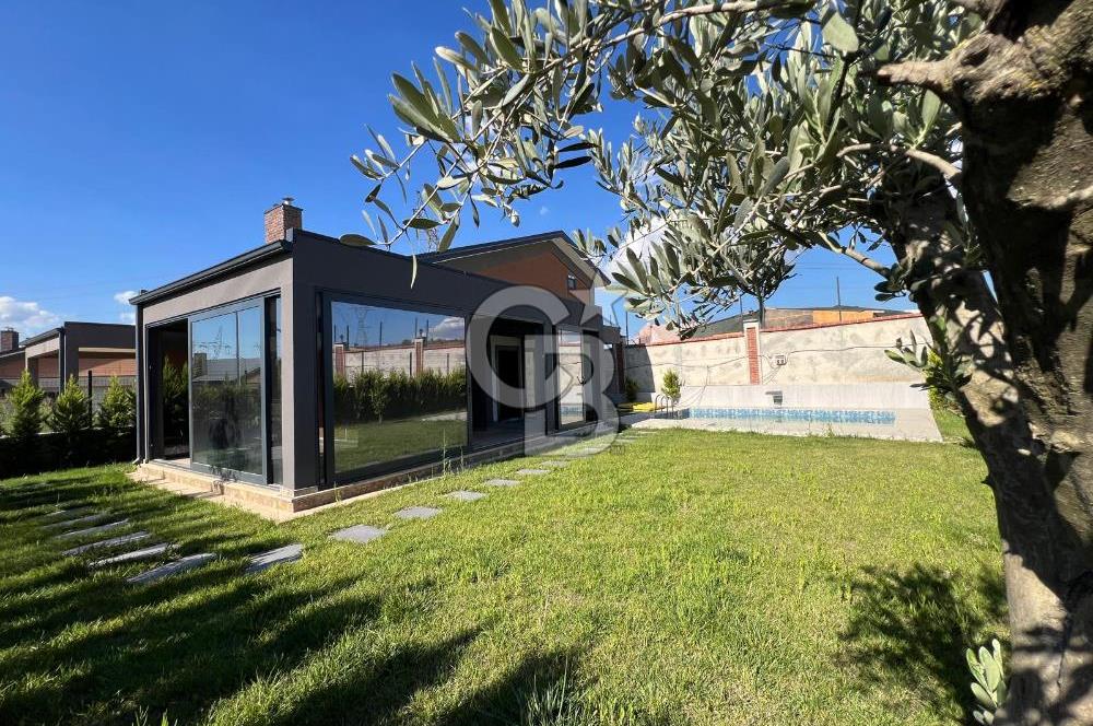 TUZLA TEPEÖREN GARDEN CITY’DE ÖZEL BAHÇELİ VE HAVUZLU EBEVEYN BANYOLU SIFIR 2+1 KİRALIK VİLLA