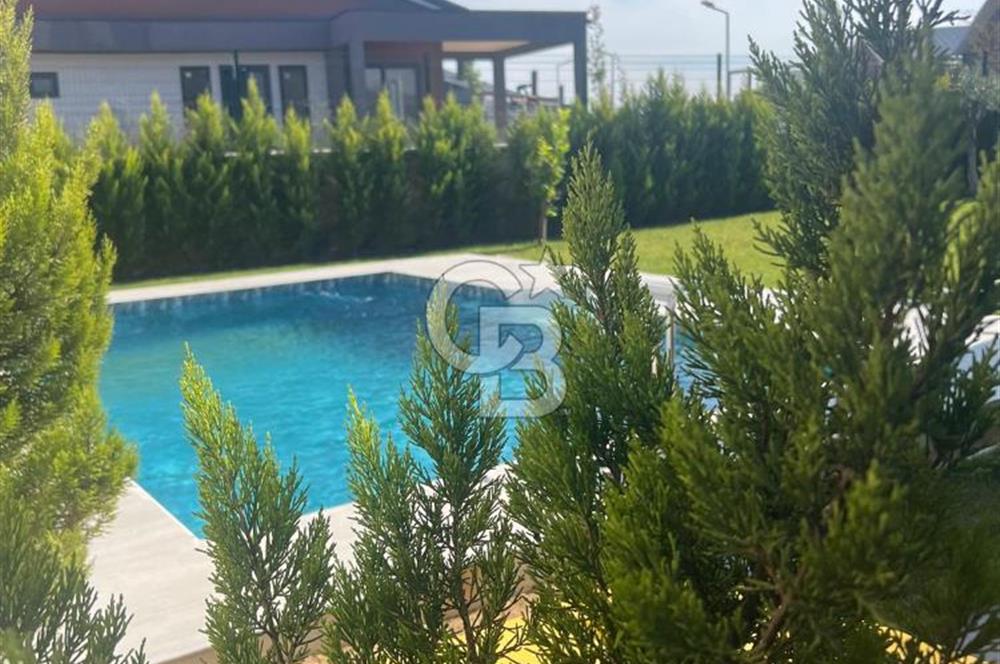 TUZLA TEPEÖREN GARDEN CITY’DE ÖZEL BAHÇELİ VE HAVUZLU EBEVEYN BANYOLU SIFIR 2+1 KİRALIK VİLLA