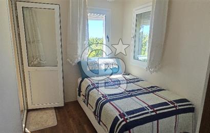 Cunda Üstünkent Sitesinde Özel Plajlı, Geniş Bahçeli Villa