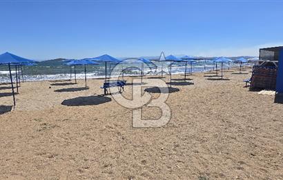 Cunda Üstünkent Sitesinde Özel Plajlı, Geniş Bahçeli Villa