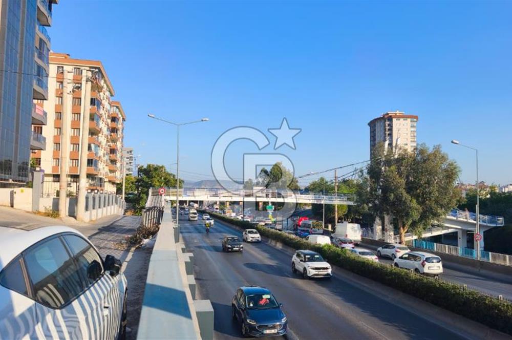 ANADOLU CADDESİ ÜZERİ | ALAYBEY SAHİLE 300 MT | GENÇ BİNADA SATILIK 3+1 DAİRE