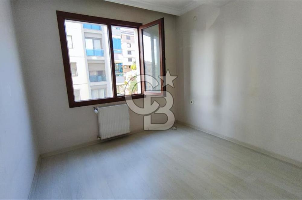 ANADOLU CADDESİ ÜZERİ | ALAYBEY SAHİLE 300 MT | GENÇ BİNADA SATILIK 3+1 DAİRE